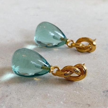 GOLD KNOT AND DROP EARRINGS