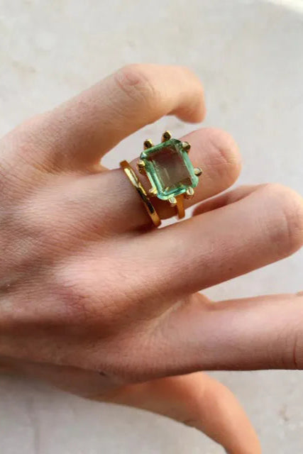 RECTANGULAR CLAW RING | SOFT GREEN