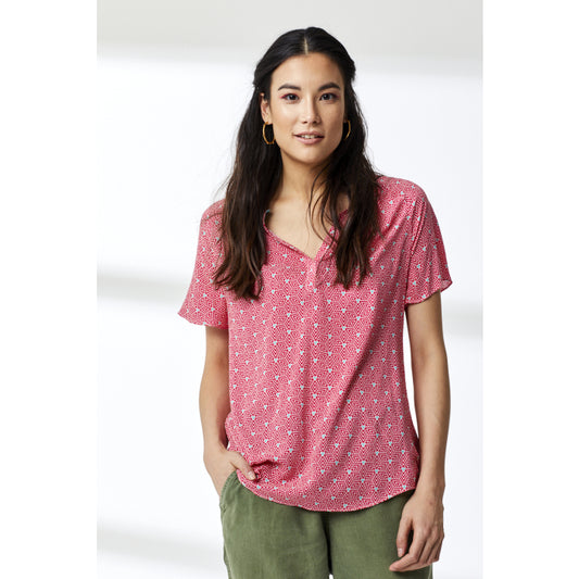 LIZ TOP | RED STRIPY TRIANGLE PRINT