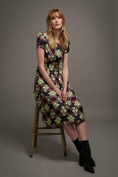 LONGER BEATRIX DRESS | REFRACTION PRINT