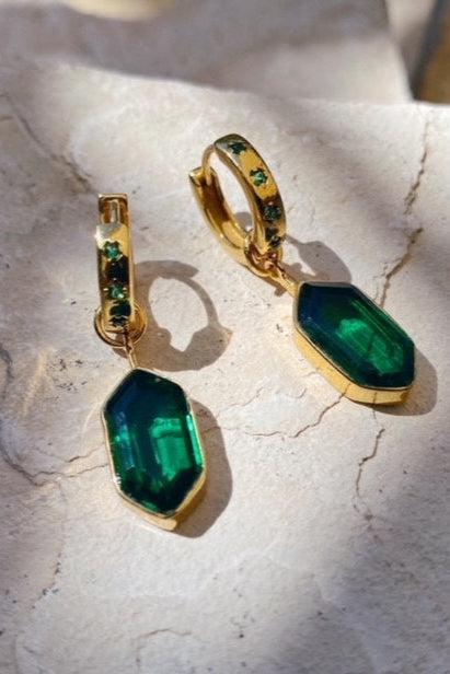 EMERALD DROP HUGGIES