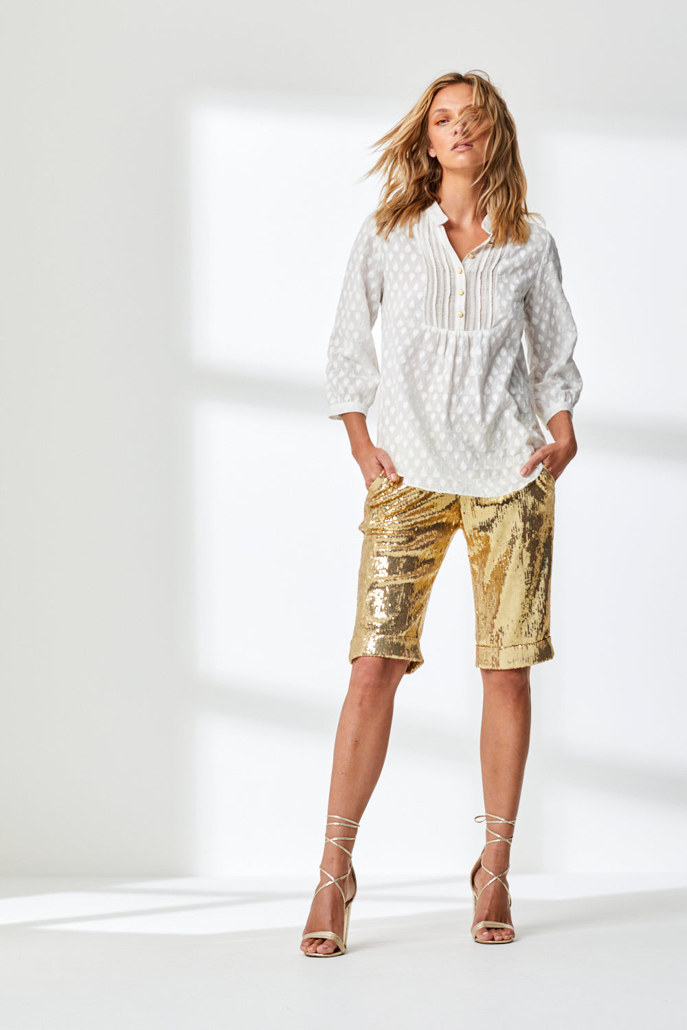 DELPHINE TOP - FAN EMBROIDERED COTTON