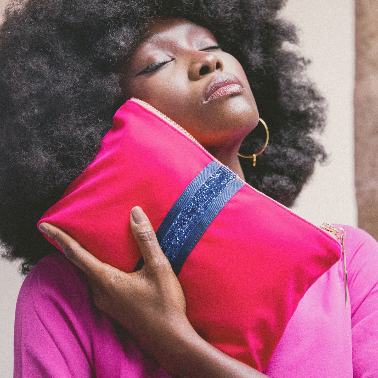 PINK VELVET CLUTCH BAG