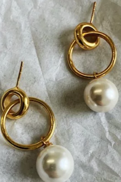 PEARL & HOOP EARRINGS