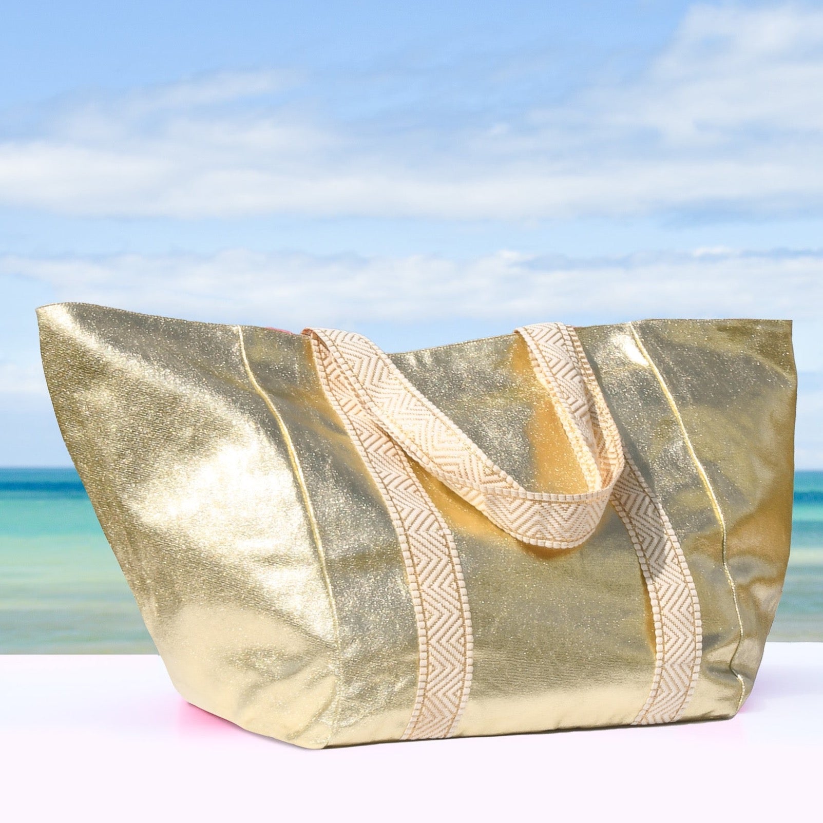 SHEENY GOLD BEACH BAG - Cockatoo