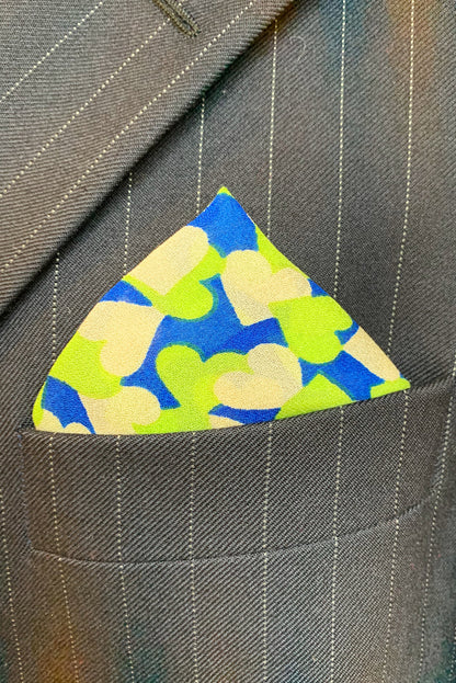 POCKET SQUARE | HEARTY PRINT